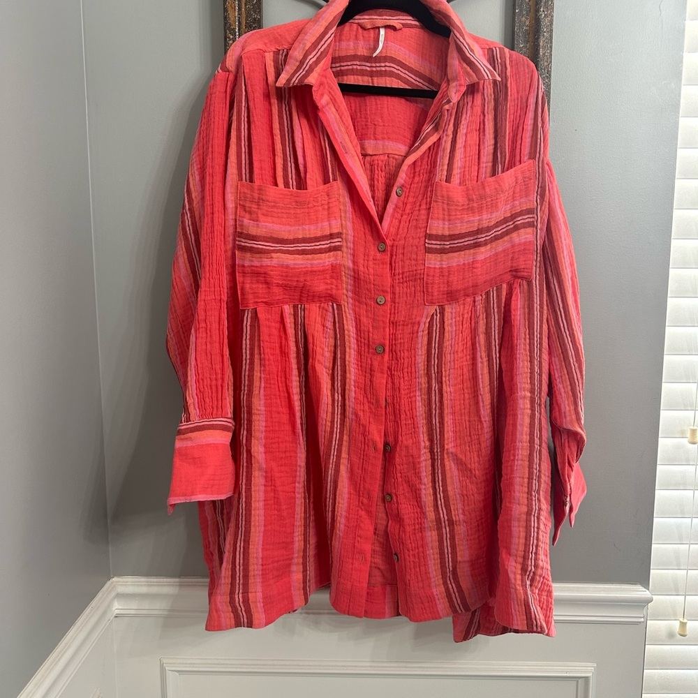 Free People striped oversized shirt! Medium like new